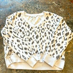 Michael Stars size Medium white and gray animal print sweatshirt